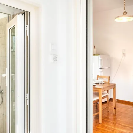 Gaia Seaview Irakleia بيت للعطل